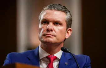 Хегсет звітує у Конгресі США: демократи критикують витрати на війну в Ірані Хегсет-другий-день-звітує-у-Конгресі-США,-демократи-тиснуть-через-війну-в-Ірані