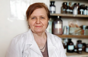 Ольга Березан святкує 75-річчя: вітання від громади Нововолинська Почесна-громадянка-Нововолинської-громади-Ольга-Березан-відзначає-75-річчя:-вітання-з-ювілеєм