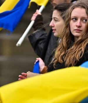 Українці очікують продовження війни ще на рік, але терпіння зменшується, – опитування