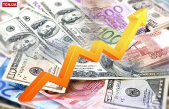 Курс валют на 1 травня: скільки коштуватимуть долар, євро і злотий Курс-валют-на 1-травня:-скільки-коштуватимуть-долар,-євро-і злотий