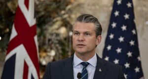 США закликають Європу активніше фінансувати підтримку України Гегсет спробував виправдатись, чому США “відвертаються” від України