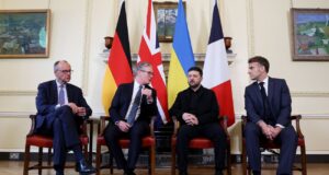 Зусилля Зеленського щодо вступу України в ЄС стикаються з опором європейських лідерів Позиція Зеленського щодо вступу України до ЄС викликала роздратування в Європі, – FT