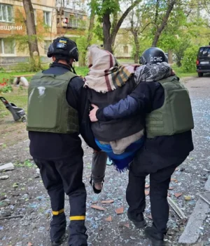 Обстріли-Марганця-та-Нікополя-на-Дніпропетровщині:-четверо-поранених-та-руйнування
