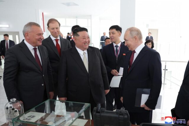 Як Північна Корея підтримує війну Путіна в Україні: у Bloomberg розкрили подробиці Як-Північна-Корея-підтримує-війну-Путіна-в-Україні:-у-bloomberg-розкрили-подробиці