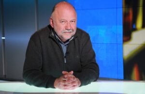 Андрій Курков: Україна як експортер військової допомоги та зменшення уваги до війни на Заході «Зачарованість-злом».-Андрій-Курков-про-російську-мову-в-українських-школах,-«кремлівського-кощея»-та-літературні-тренди
