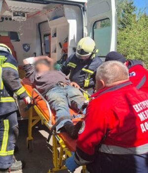 На-Волині-чоловіку-ногу-затиснуло-в-комбайні