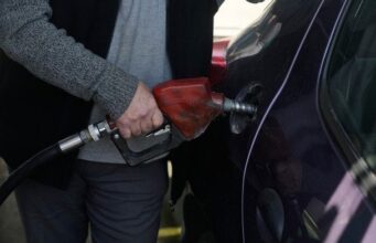 Ціни на пальне в Україні: Клімкін спрогнозував, що буде далі Ціни-на пальне-в Україні:-Клімкін-спрогнозував,-що буде-далі