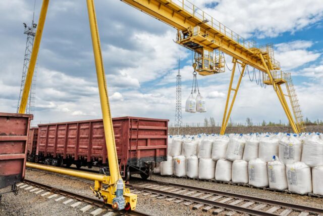 Зростання цін на добрива стає передвісником світового голоду, – ЗМІ Зростання-цін-на-добрива-стає-передвісником-світового-голоду,-–-ЗМІ