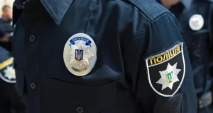 Бійка між чоловіками та підлітками у Святопетрівському: поліція розслідує інцидент Під-Києвом-між-чоловіками-та-підлітками-виникла-бійка,-поліція-встановлює-обставини