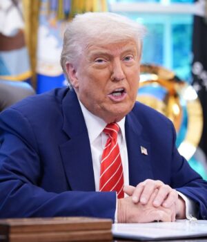 Трамп назвав “неприйнятною” нову мирну пропозицію Ірану