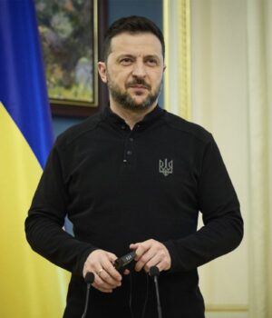 Зеленський підбив підсумки першого дня візиту до Вірменії та назвав три ключові завдання