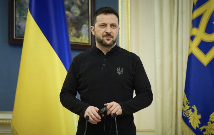 Зеленський обговорив підтримку України під час візиту до Вірменії Зеленський підбив підсумки першого дня візиту до Вірменії та назвав три ключові завдання