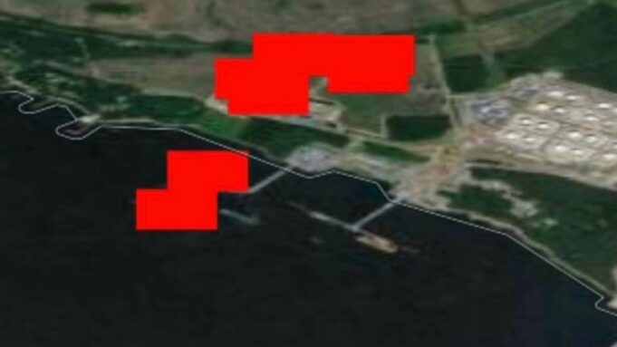 Зеленський отримав звіт про успішну атаку на порт Приморськ Радіо-Свобода-weekly:-СБУ-повідомила-про-ураження-ракетного-корабля-РФ-у-Фінській-затоці