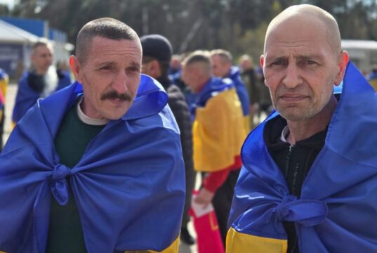 Більше тисячі українських військових і цивільних у російському полоні з 2022 року В Коордштабі розповіли, скільки українців перебуває у полоні з 2022 року