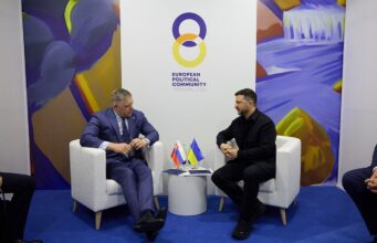 Зустріч Зеленського з прем’єр-міністром Словаччини: акцент на співпрацю та євроінтеграцію Фіцо підтримав євроінтеграцію України під час зустрічі з Зеленським