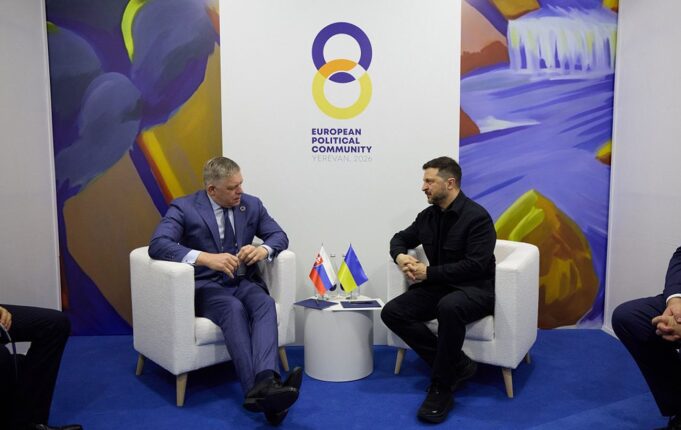 Зустріч Зеленського з прем’єр-міністром Словаччини: акцент на співпрацю та євроінтеграцію Фіцо підтримав євроінтеграцію України під час зустрічі з Зеленським