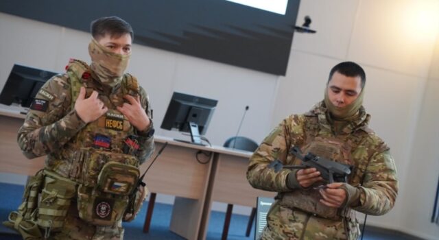 Вербування студентів на окупованих територіях: як Росія залучає молодь до військ безпілотних систем РФ-в-окупації-вербує-студентів-до-військ-безпілотних-систем:-які-масштаби?