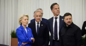 Зеленський повідомив про нові оборонні пакети після саміту в Єревані Зеленський повідомив про нові оборонні пакети після саміту в Єревані