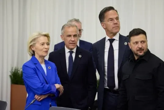 Зеленський повідомив про нові оборонні пакети після саміту в Єревані Зеленський повідомив про нові оборонні пакети після саміту в Єревані