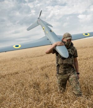 shark_rozviduvalnii___bezpilotnik_dron_ukr_vii__skovii___facebook_2c9c2cea45cdc73179269f9ca3a111e3.jpg Понад 70% росіян тепер живуть у зоні досяжності українських дронів, – ЗМІ