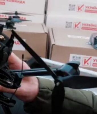 Вартість допомоги, яку “Українська команда” передала на фронт і тим, хто постраждав від війни, перетнула... Вартість-допомоги,-яку-“Українська-команда”-передала-на-фронт-і-тим,-хто-постраждав-від-війни,-перетнула.
