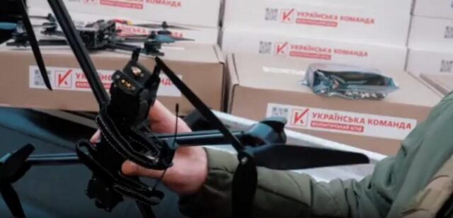 Вартість допомоги, яку “Українська команда” передала на фронт і тим, хто постраждав від війни, перетнула... Вартість-допомоги,-яку-“Українська-команда”-передала-на-фронт-і-тим,-хто-постраждав-від-війни,-перетнула.