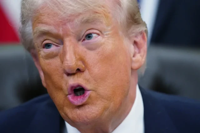 Трамп про зростання цін на нафту: прийнятна плата за ядерне роззброєння Ірану Невелика-ціна-за-порятунок-від-ядерної-зброї-–-Трамп-про-зростання-вартості-бензину