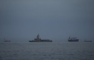США заявили про завершення наступальної фази війни з Іраном: у Ормузькій протоці знову атакували судно США-заявили-про-завершення-наступальної-фази-війни-з-Іраном:-у-Ормузькій-протоці-знову-атакували-судно
