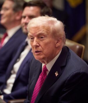 Чому-підхід-Трампа-щодо-України-не-спрацював-з-Іраном:-оглядач-nyt-назвав-нюанси