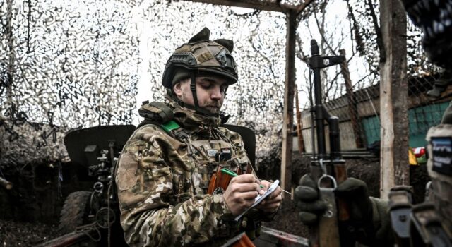 Україна готова до дзеркального режиму перемир’я з Росією Джерело РБК-Україна про тишу на 9 травня: Росія знає, як зв’язатися