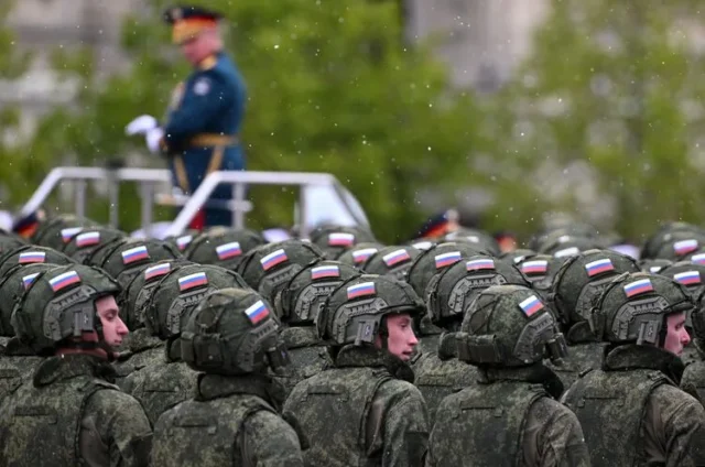 Регіони Росії скасовують паради до Дня Перемоги Щонайменше-15-регіонів-рф-скасували-паради-на-9-травня-–-ЗМІ