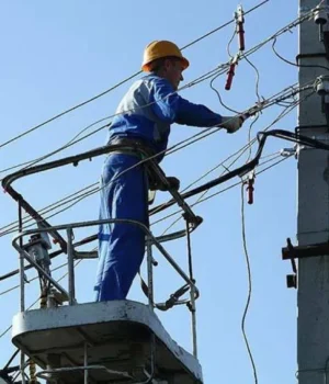 Енергетики отримають доплати від уряду за складні умови роботи
