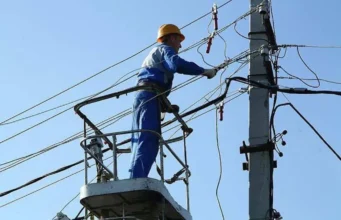 Енергетики отримають доплати від уряду за складні умови роботи Енергетики отримають доплати від уряду за складні умови роботи