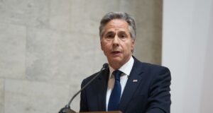 Ентоні Блінкен спростував міф про безкоштовну підтримку України з боку Європи Блінкен спростував міф про “європейську халяву” у допомозі Україні