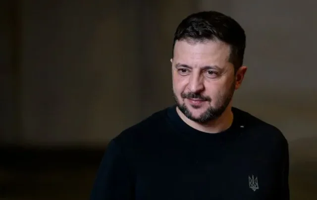 Україна не рекомендує їхати до Москви на 9 травня — заява Зеленського Україна не рекомендує їхати до Москви на 9 травня — заява Зеленського