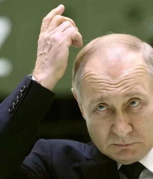 путін-назвав-"терактом"-удар-по-авіацентру-у-ростові