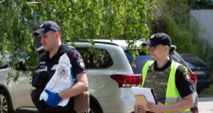 Стрілянина у Києві: поліція затримала чоловіка після конфлікту У Києві чоловік стріляв посеред вулиці: що відомо