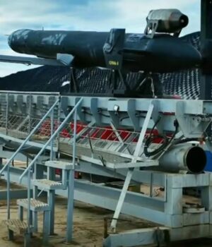 Росія-вперше-показала-крилату-ракету-“Герань-5”:-чим-вона-небезпечна