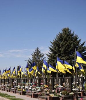 Скільки-могил-на-кладовищі-в-Гаразджі-і-хто-там-спочиває