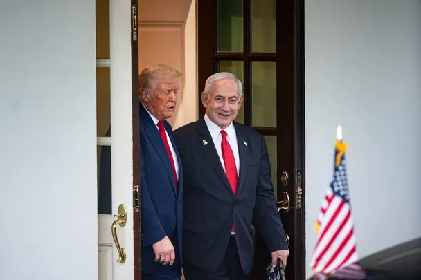 Нетаньягу провів термінову розмову з Трампом на тлі напружених переговорів з Іраном Нетаньягу-провів-термінову-розмову-з Трампом-на тлі-напружених-переговорів-з Іраном