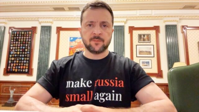 Зеленський анонсує обмін полоненими та дозволяє парад у Москві Радіо-Свобода-weekly:-Путін-на-параді,-який-«дозволив-провести»-Зеленський,-закликав-росіян-до-єдності