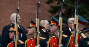 Перспективи мирних переговорів між Україною та Росією: що відомо після пресконференції Путіна Путін-заявив,-що-«справа-йде-до-завершення».-Чи-готова-Росія-припинити-війну?
