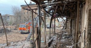 Російські війська продовжують просування до Слов’янська Армія-РФ-вирівнює-фронт-під-Слов’янськом:-загроза-зростає?