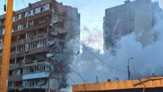 Масштабна атака на Київ: обвалення будинку та постраждалі Масштабна-атака-триває-Ракети-і-сотні-дронів.-У-Києві-обвалився-будинок,-під-завалами-люди