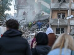 Російська атака на Київ: жертви та поранені внаслідок ракетного обстрілу Атака-на-Київ-Є-жертва-і-десятки-поранених.-Деталі