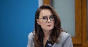 Уряд готує рішення для зупинки боргів на енергоринку, – Свириденко Уряд-готує-рішення-для-зупинки-боргів-на-енергоринку,-–-Свириденко