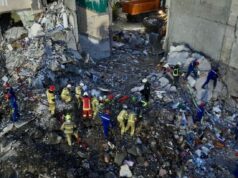 Масований обстріл Києва: 16 загиблих, зокрема 2 дітей, пошукова операція триває У Києві вже 16 жертв російського удару, але пошуки досі тривають