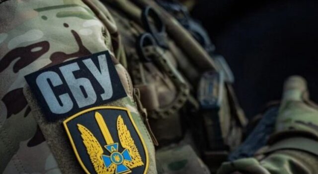 На Житомирщині затримали працівника ТЦК із Волині за схему для ухилянтів На-Житомирщині-затримали-працівника-ТЦК-із-Волині-за-схему-для-ухилянтів