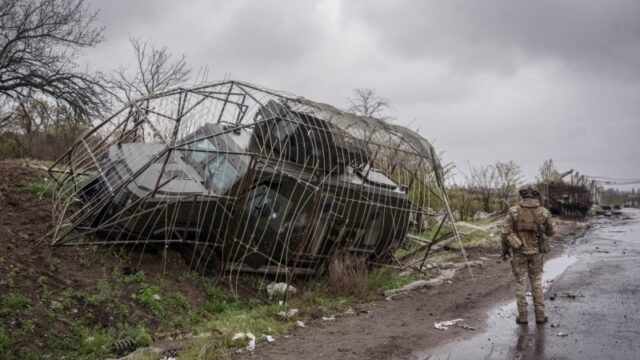 Російські війська активізують наступ на Донбасі, використовуючи дрони «Намагаються-спалити-оборону»:-армія-РФ-тисне-на-ЗСУ-поблизу-Краматорська-та-Слов’янська