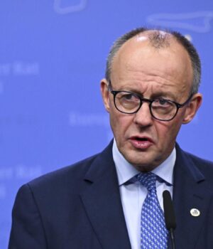 “Я-б-не-радив-їхати-до-США”:-Мерц-різко-висловився-про-Америку-за-Трампа